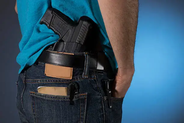 IWB-kotelot (Inside-the-Waistband).
