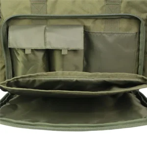 Organized pockets and ammo slots