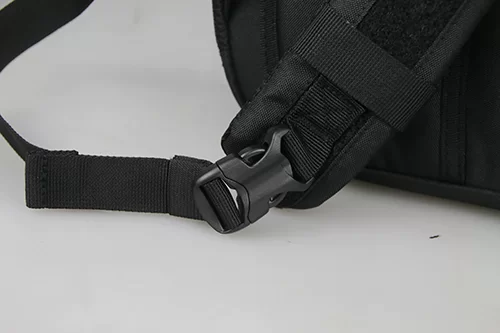Schnallen in taktischen Rucksäcken