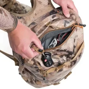 lovecký batoh s horní kapsou