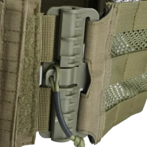 タクティカルベストのクイックリリースバックル