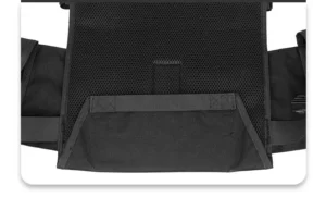 Черна тактическа жилетка с вътрешна мрежеста подплата