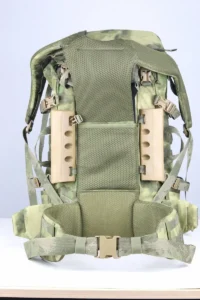 Mochila tática de estrutura externa