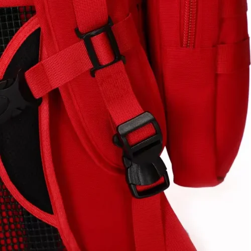 pouche dan tali bahu yang dapat dilepas