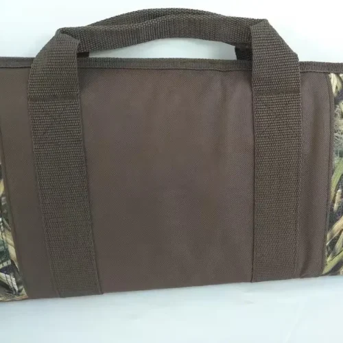 poignée de transport renforcée en tissu sur la mallette de fusil de chasse camo