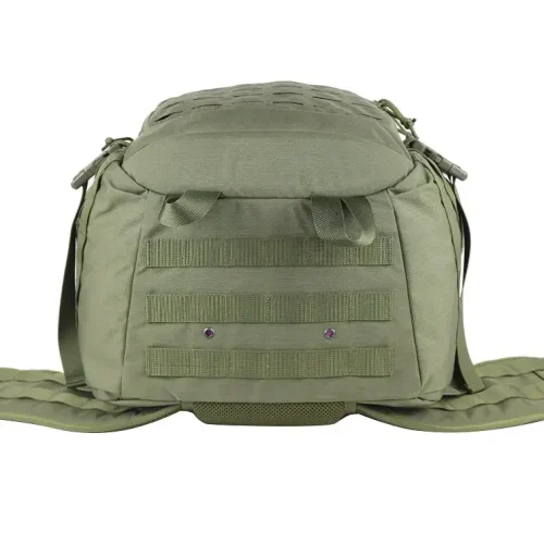 taktiskā mugursoma (drenāžas caurums un apakšējā molle siksna)