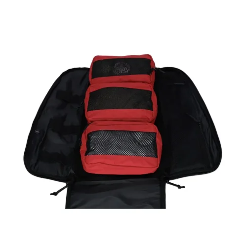 три червени модулни медицински чанти